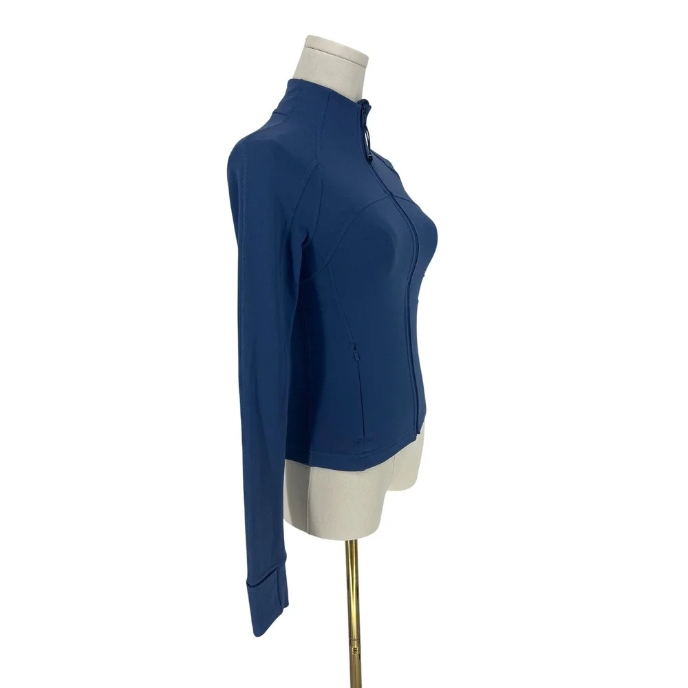 Lululemon Nulu Cropped Define Jacket Soft Denim Blue Size 4
